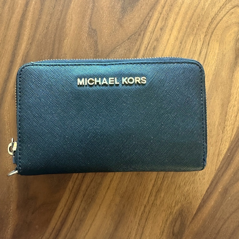 Michael Kors wallet